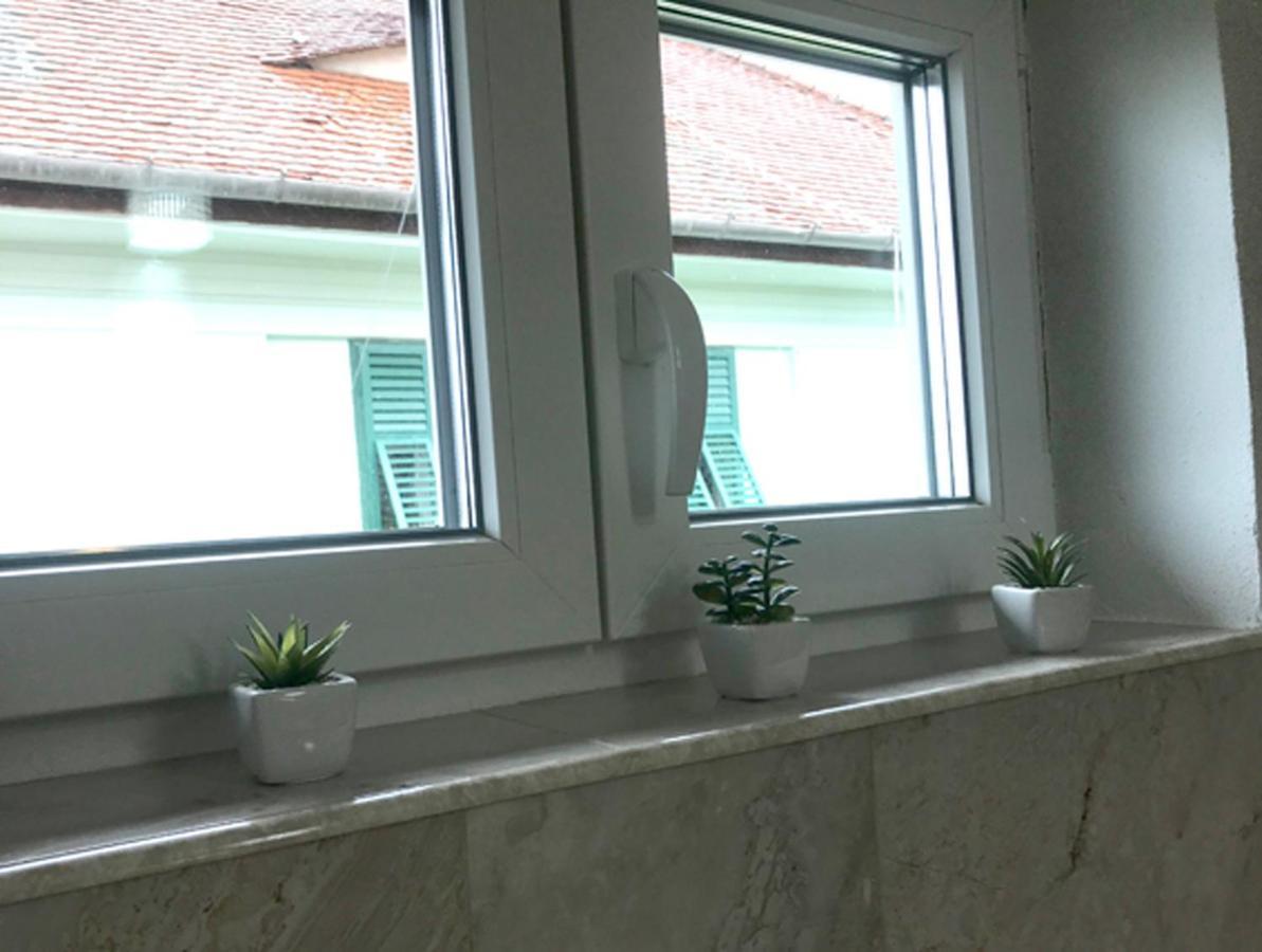 Check-In Kaya Hotel Sibiu Luaran gambar